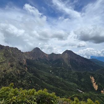 赤岳阿弥陀岳方面もくっきり