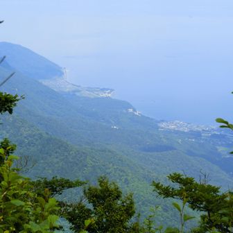 北東方面
前に来た時はガスで真っ白だったので嬉しい☺️