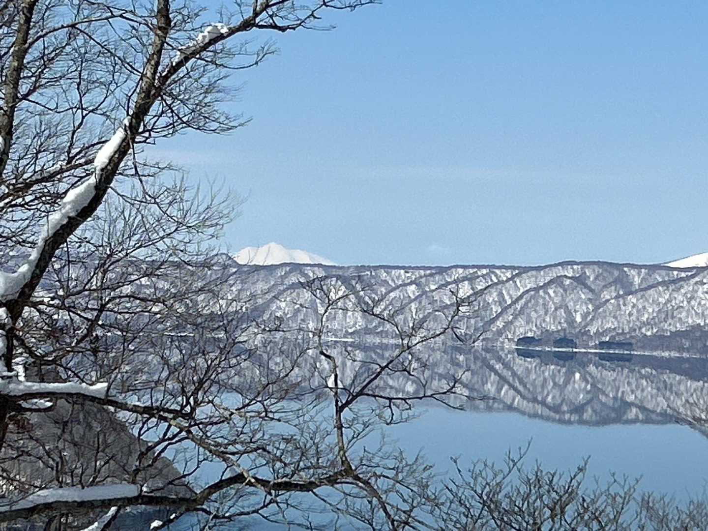おっ❗️岩木山も見えました😁