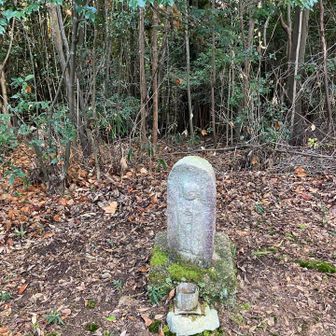 ところどころにお地蔵さん🙏