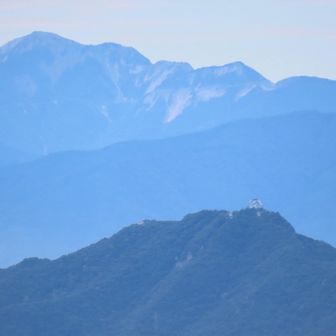 岐阜城工事中🚧
後ろにブッキー⛰️
