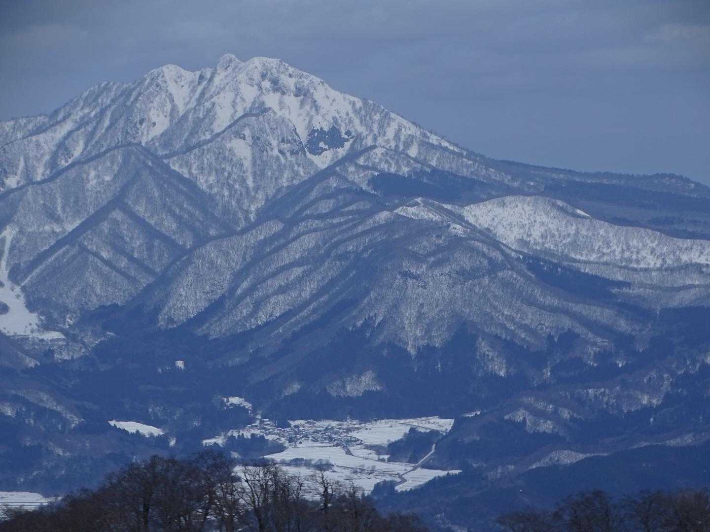 烏ヶ山🏔️勇ましい