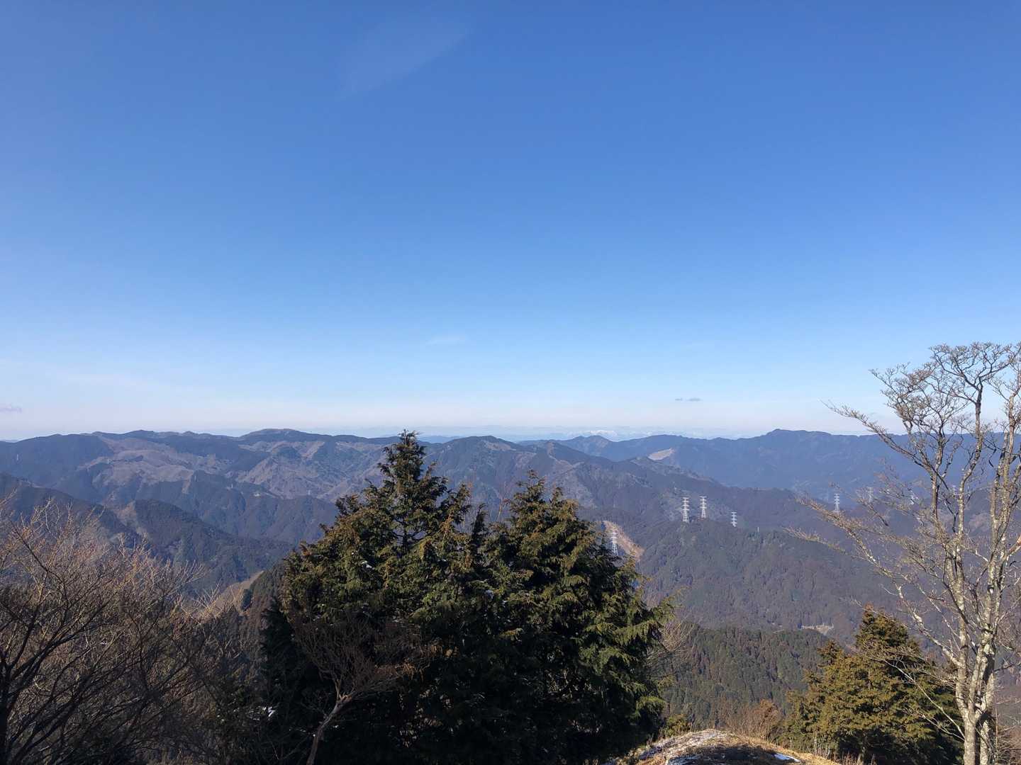 今日は風も無い晴天
こんな日にお山は最高だ⤴︎