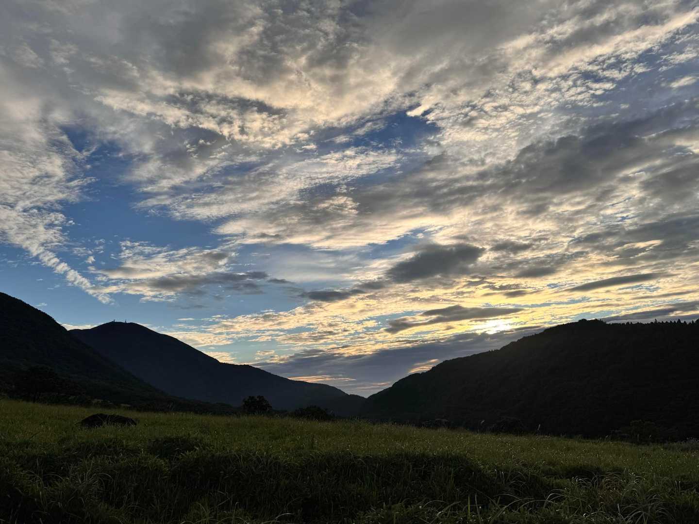 正面登山口コース | 爆裂火口の絶景を目指して。眺めるも美しい豊後富士の写真