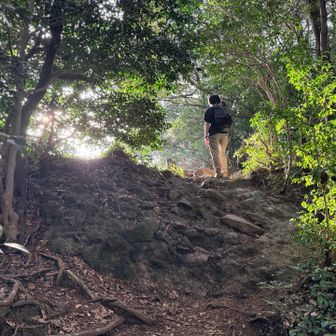 黒髪山方面は特に迷う場所もなくどんどん登っていける