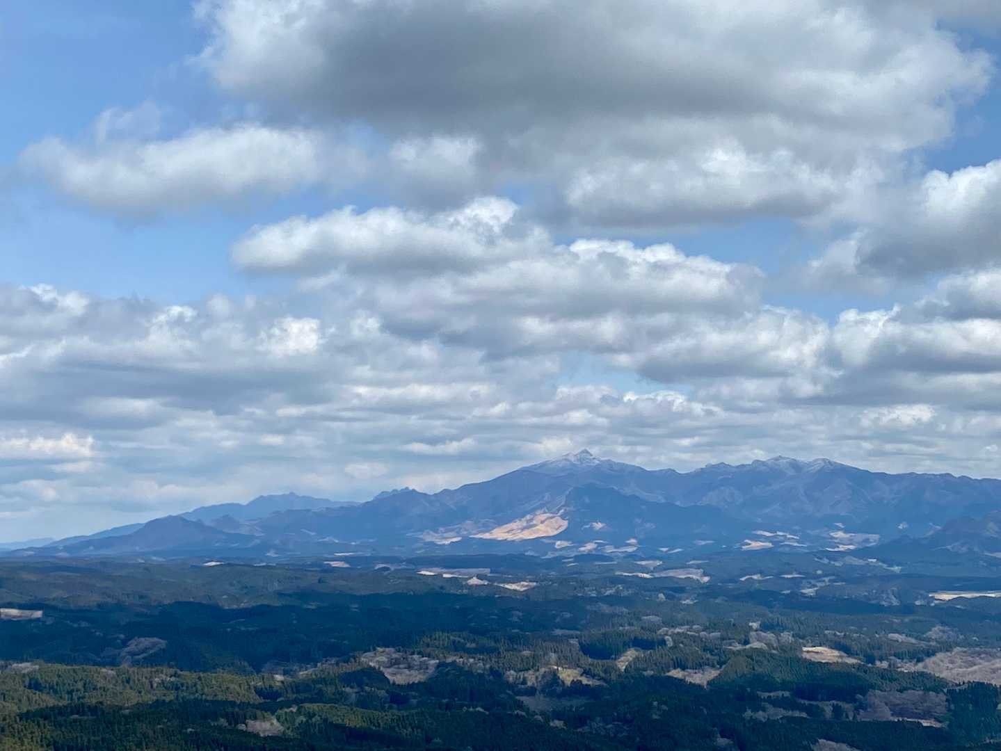 祖母傾山系も望めるやん！