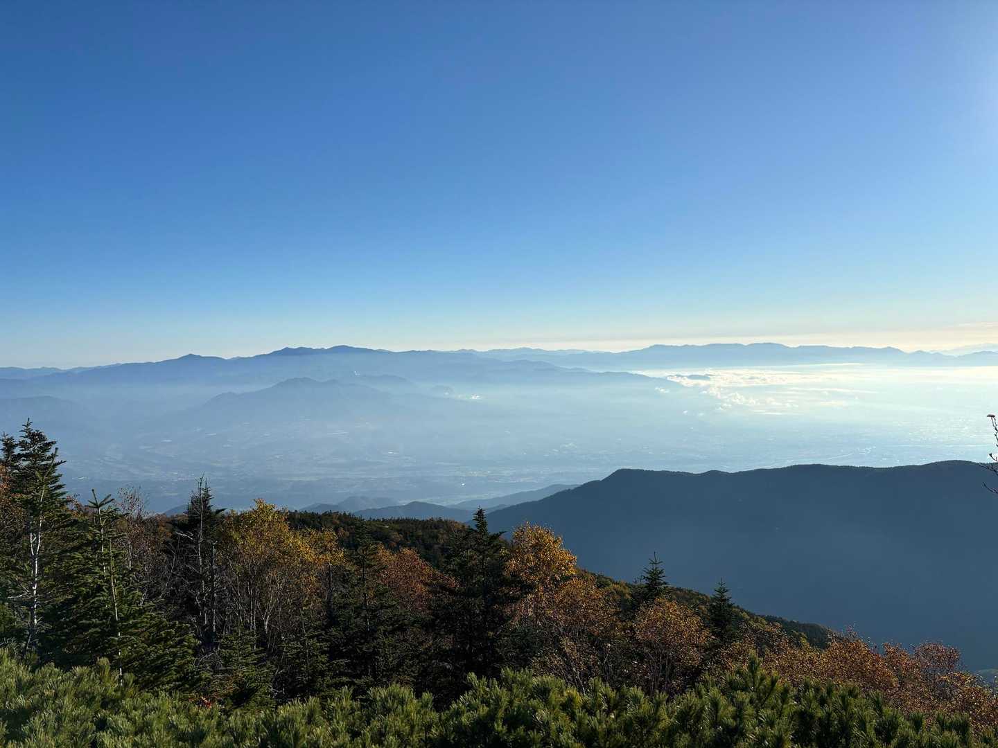 その先に八ヶ岳連峰