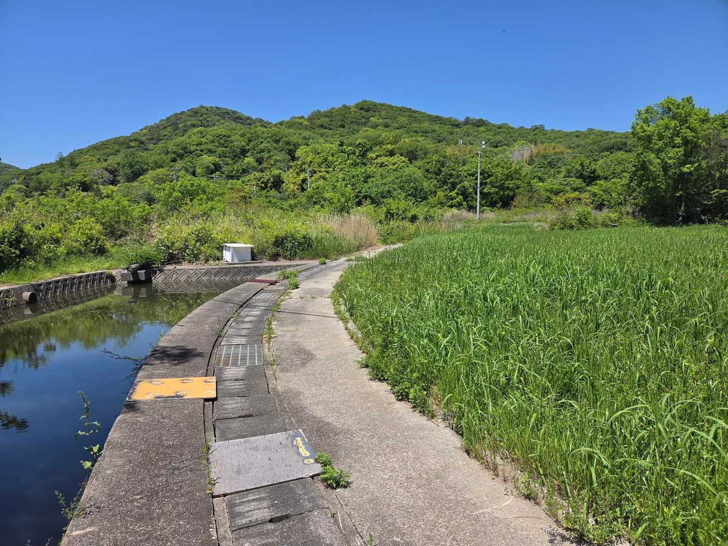 遠見山と高無防山