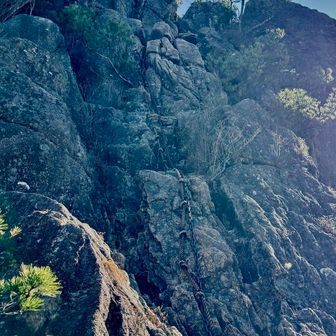 女体山への鎖場⛓