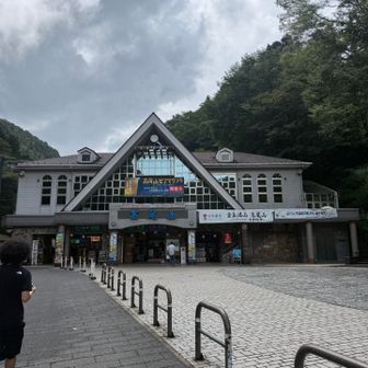 こちらも人はまばら