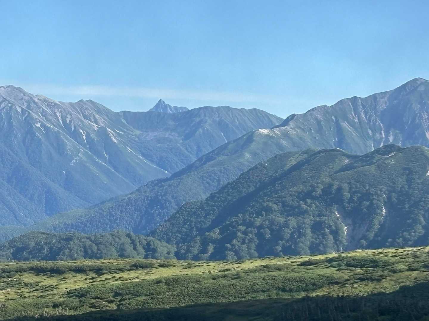 室堂登山口-浄土山-獅子岳-ザラ峠-五色ヶ原-一ノ越 周回コースの写真