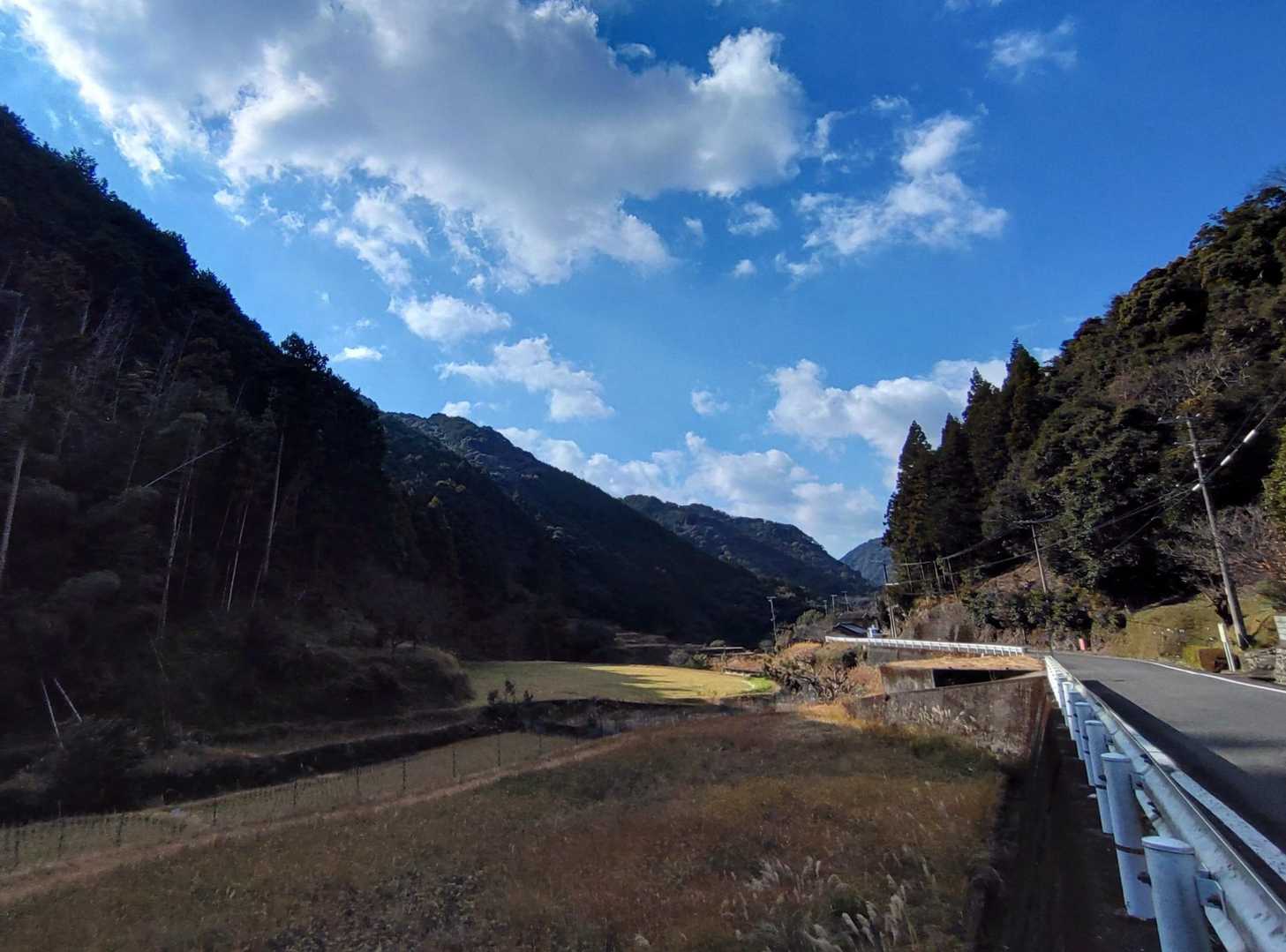 しばし歩きます💨😊