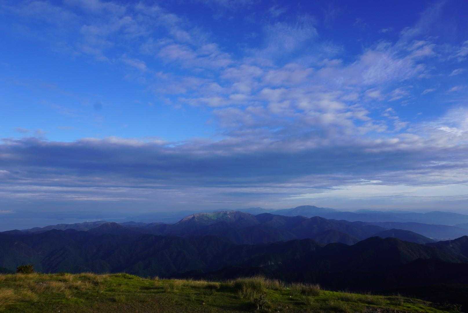 霊仙岳と伊吹山
ツーショット