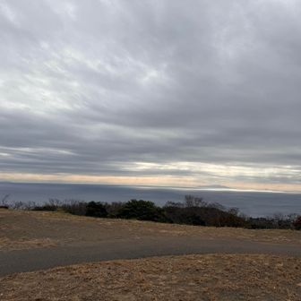 湘南平は広々としています