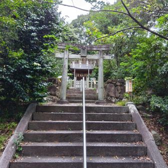 弥勒山は奥宮