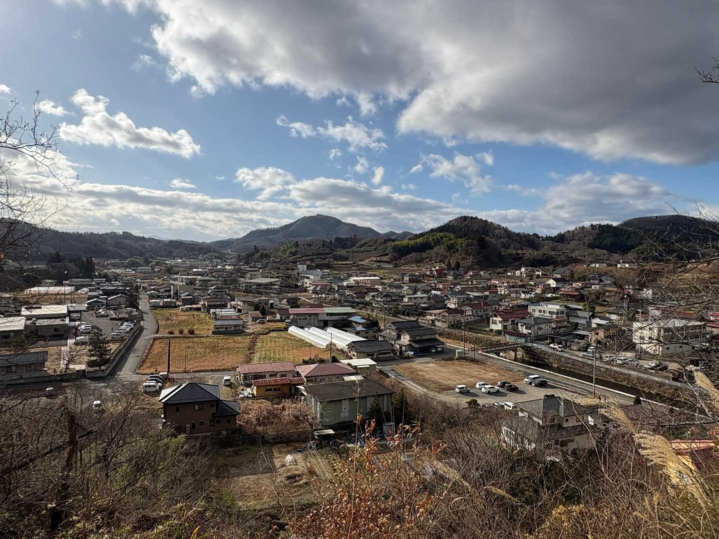 すぐに街一望