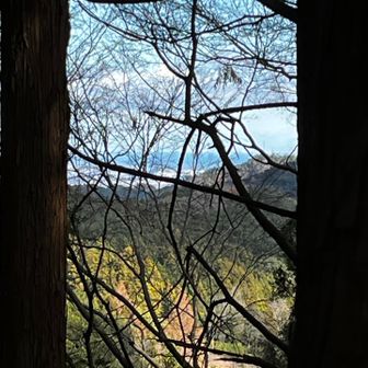 展望は良くないが伊勢湾が見えてた