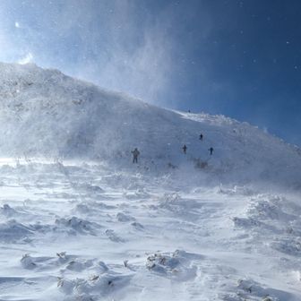 降りてきました
冠平は爆風