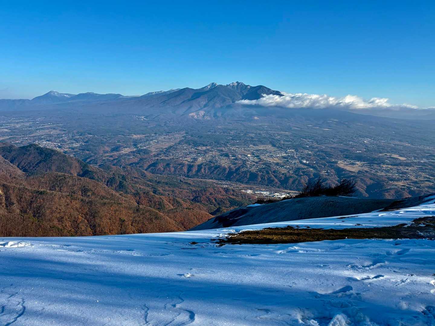 わぁー🥹👏🏻

ビーチに雪が😳
一面☃️じゃなかったし、これはこれでいいなーと思いました😙