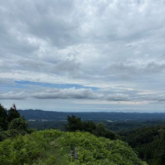 日本海、晴れてると佐渡ヶ島も見える