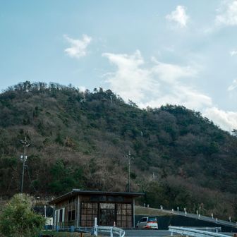 山頂はすぐそこです☺️