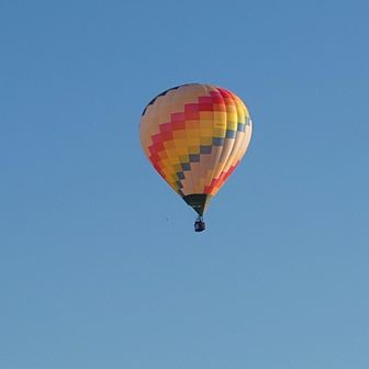 大好きな虹🌈色
今年も良い年になりそうです