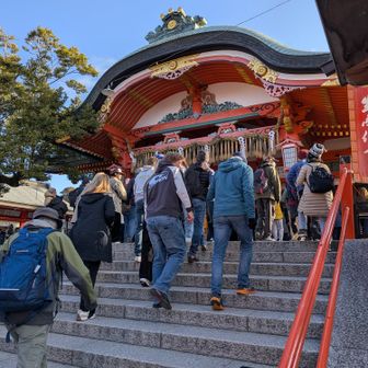 JR稲荷駅で集合して伏見稲荷へ