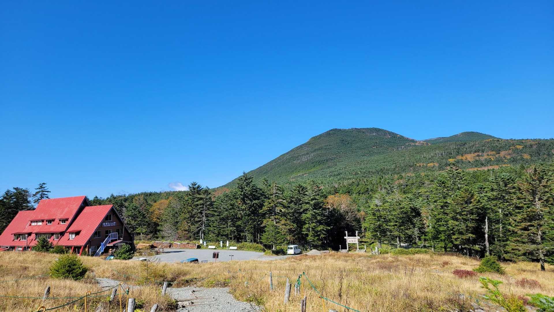 麦草峠に戻ってきました ー
縞枯、茶臼もスッキリ✨
