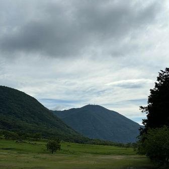 鶴見岳までは遠いな