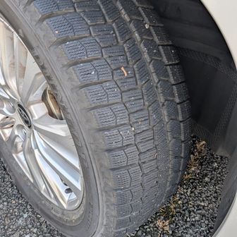 愛車もスタッドレスタイヤ装着👍️