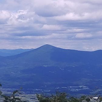 秀麗な姫神山