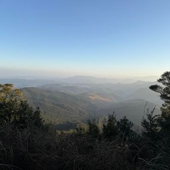 女岳山頂少し先から