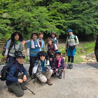 ﾜｸﾜｸﾌﾟｰﾙに無事下山🙌
子供達が初泳ぎしてた。
この後、江津、出雲、松江各地へ三三五五👋👋
民宿たなべの♨️チームも...。