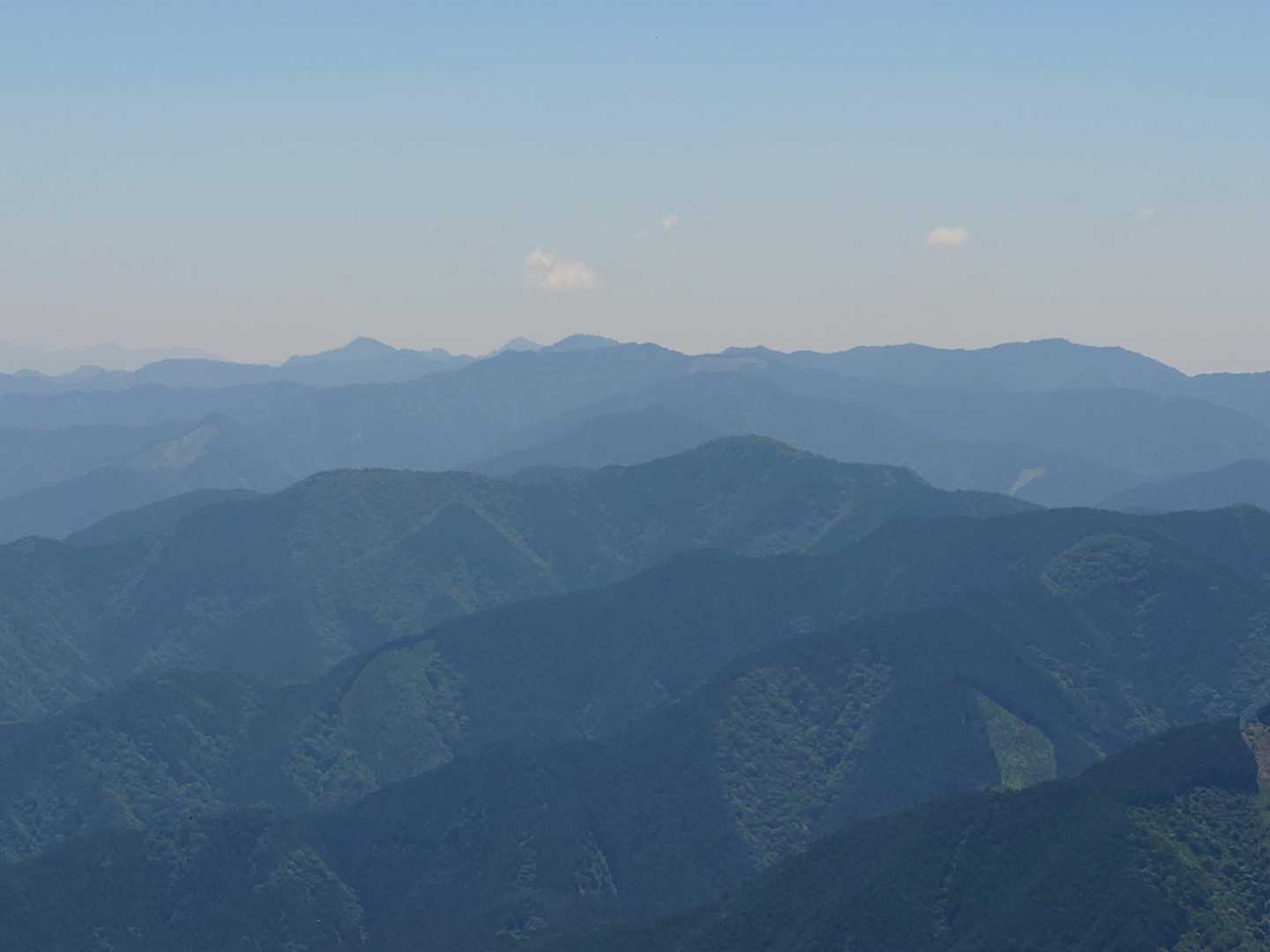 鰻轟山～金瀬までの山々。