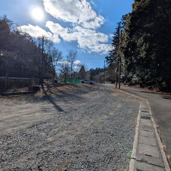 無料駐車場。トイレ無し