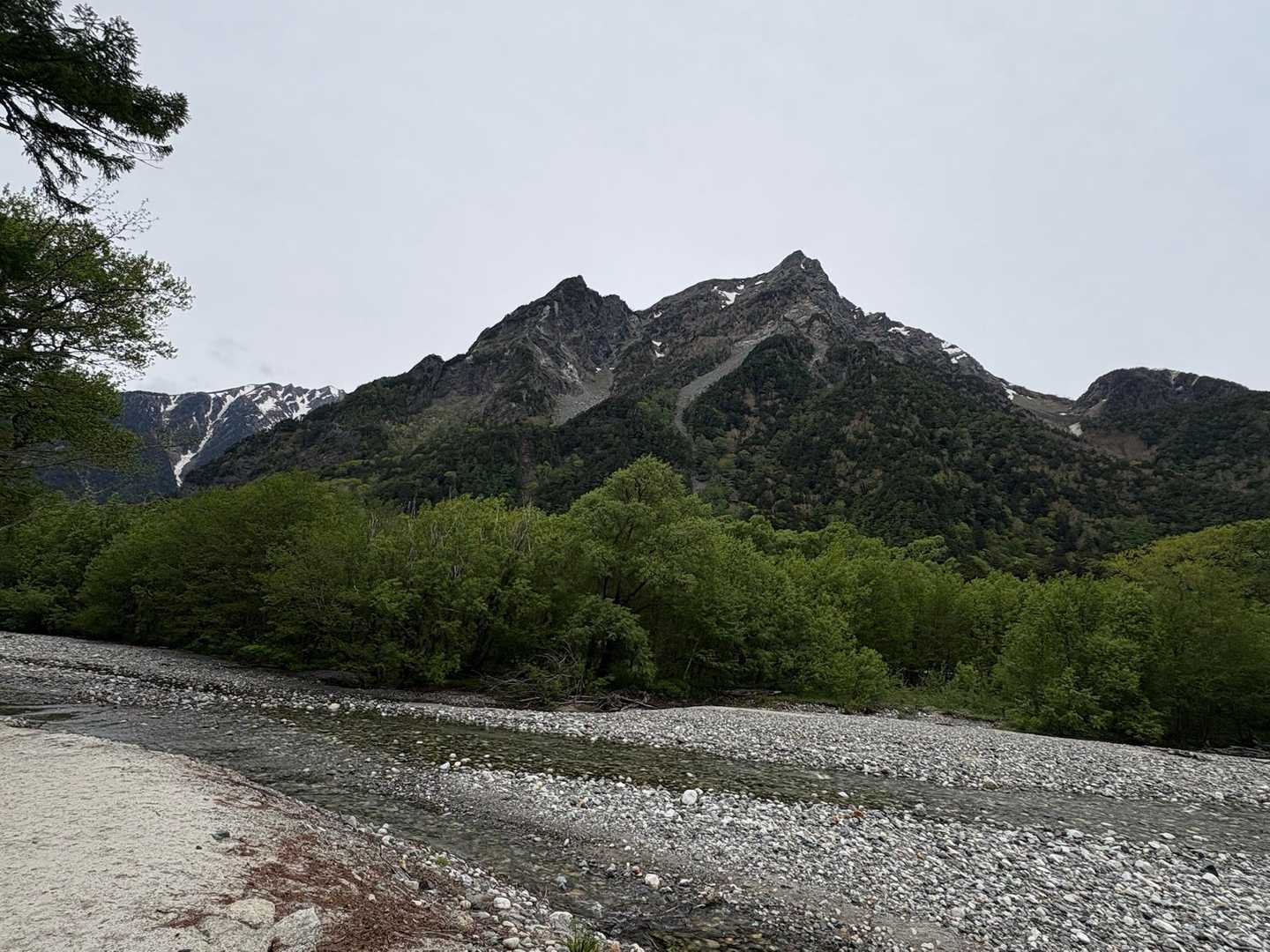 景色とスイーツで目も舌も嬉しい山岳景勝地、長野・上高地コースの写真