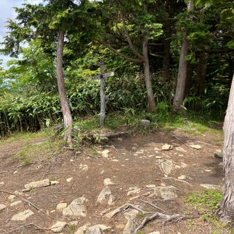 47、箱岩山へ⑦
山頂到着