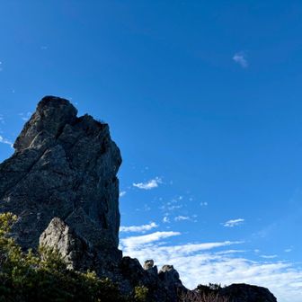 気持ちいい稜線歩き