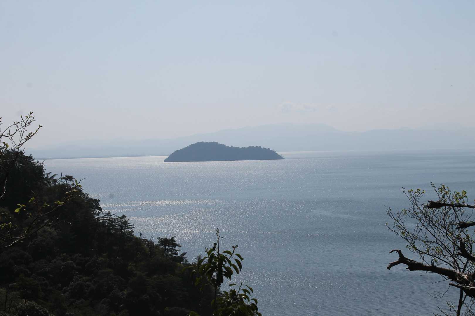 竹生島