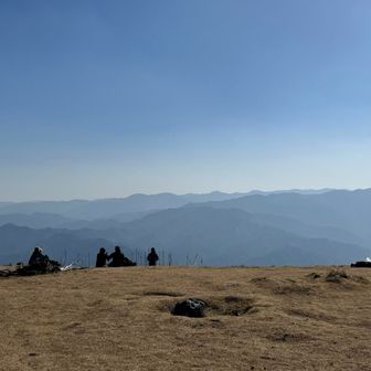八丁平からの眺めは最高！
風がなかったらお昼寝したいぐらい😴