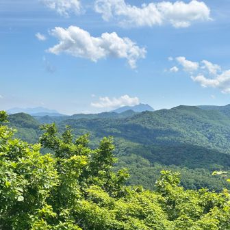 あ！恵庭岳も見える！
先日登ったラスボスが✨️
今日ここに来て良かった〜