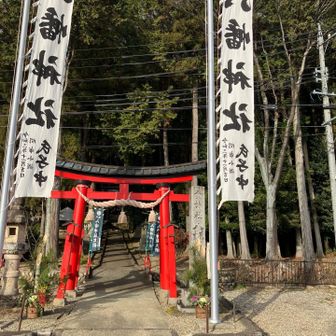 八幡神社の入り口前を通過。