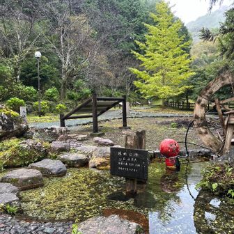 いつもの塚地休憩所からスタートします。