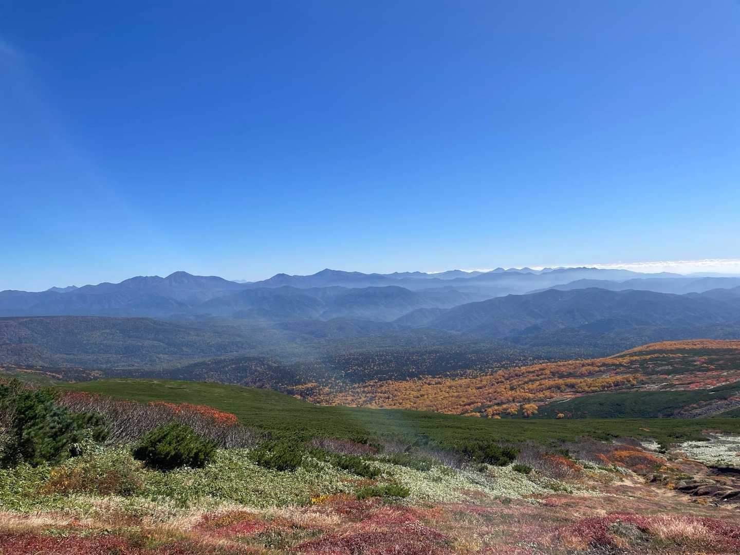 山々が綺麗に見えてます🤩
阿寒富士も見えてます⛰️