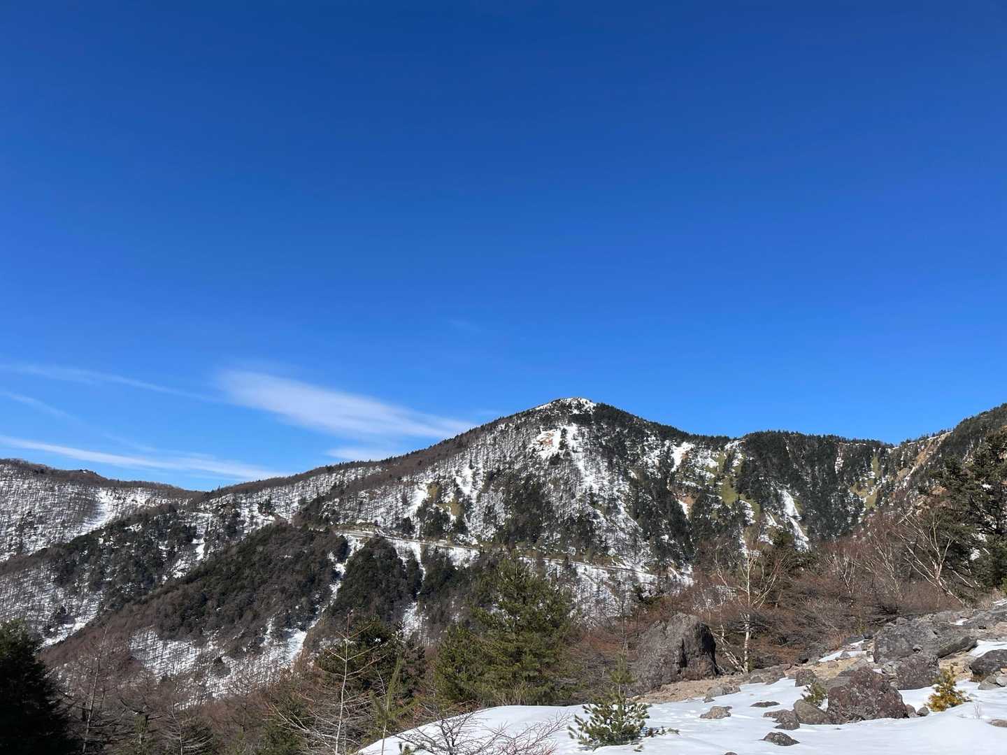 東篭の塔山