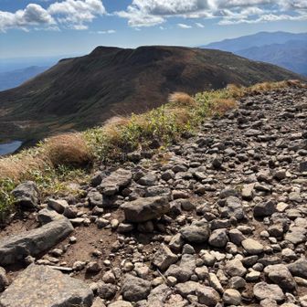 山頂からは、横岳や、