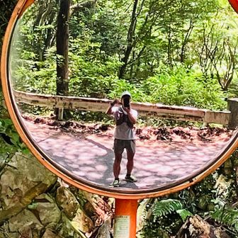 車がくる合間に撮ってます📷
キャップパタゴニア🧢
シャツはノースフェイス👕
パンツはマイルストーン🩳
シューズはブルックス👟
インナーはファイントラック🎽
ザックはサロモン🎒
フラスクもサロモン💧
手袋はブラックダイヤモンド🧤
時計はカロス⌚️
補給食はガッツギア✊
となっております😁👍