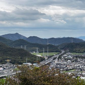お盆休みも今日で終わりやね。
姫路ﾊﾞｲﾊﾟｽは混んでない（╹◡╹）