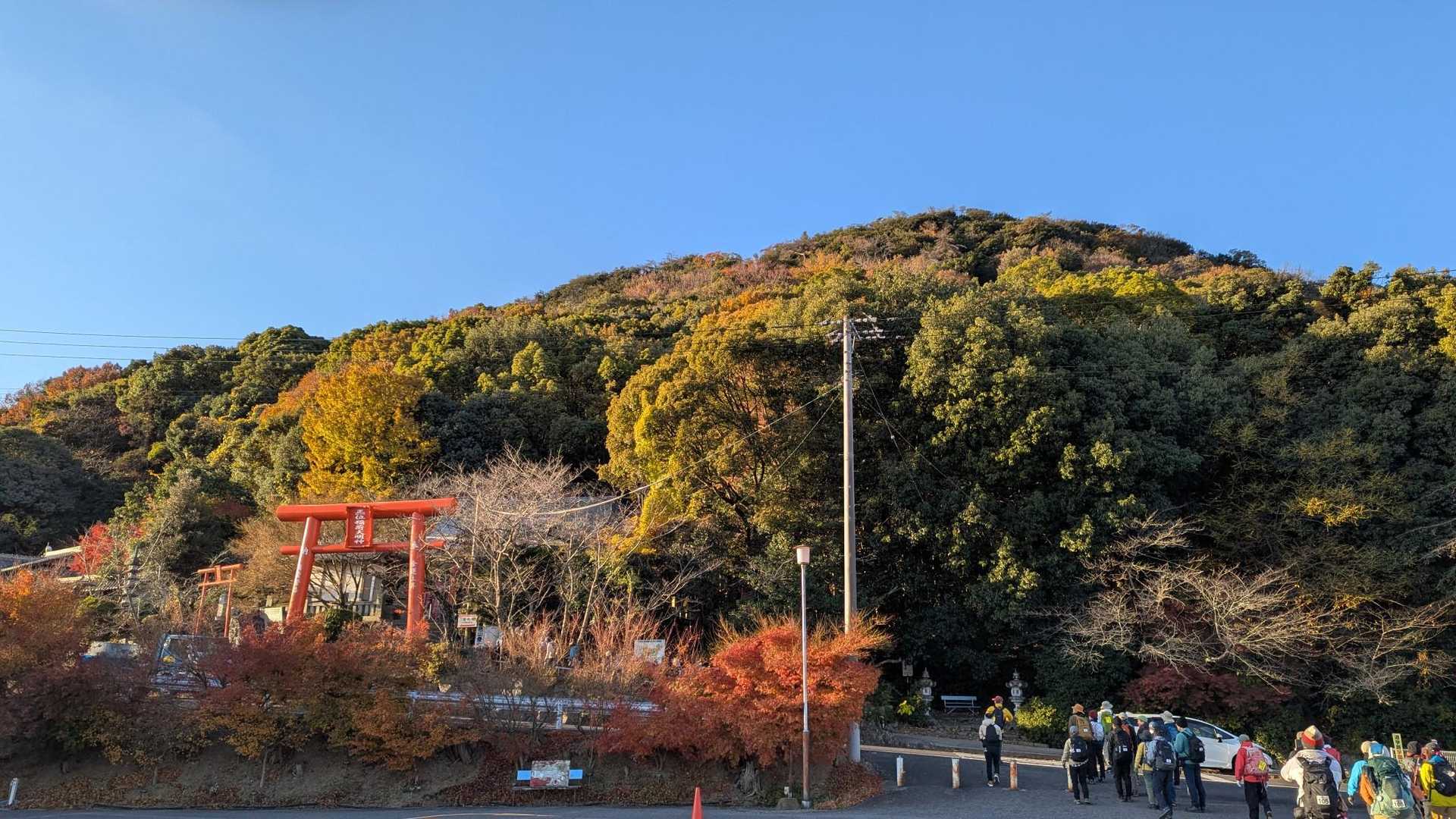 さぁ
「香色山」へ