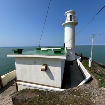 角田岬灯台というようです。